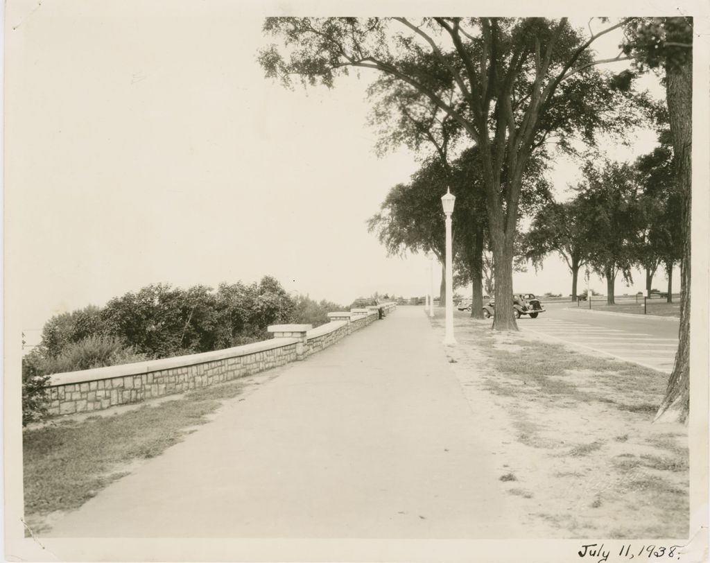 Miniature of Burlington Streets: Battery Street Park