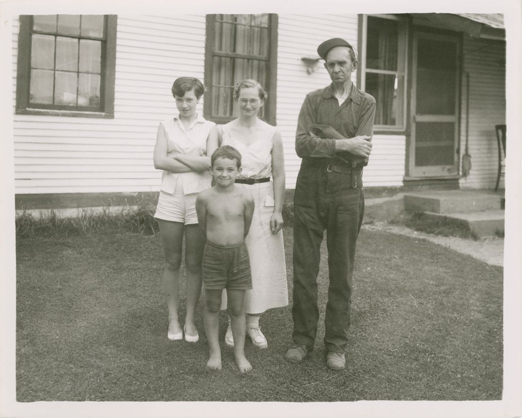 Miniature of Portraits, families, unidentified