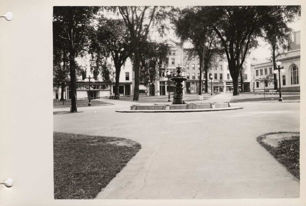 Miniature of Burlington City Hall Park