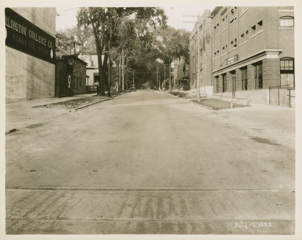 Miniature of Burlington Streets: Maple Street