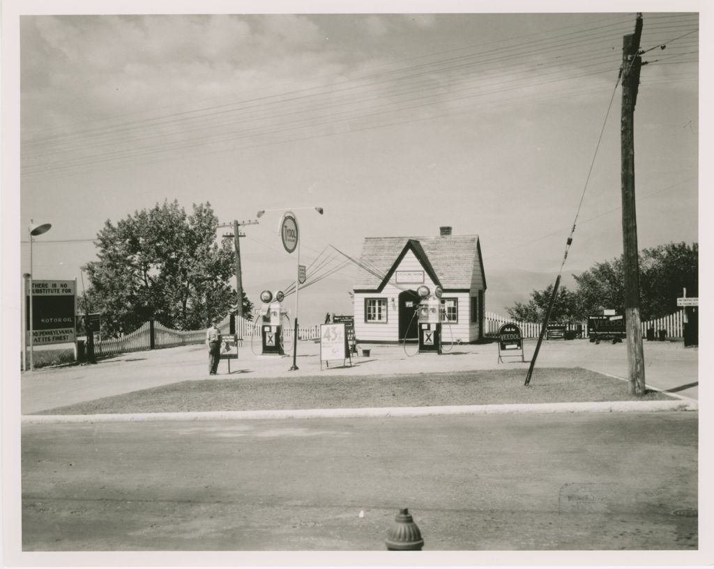 Miniature of Gas Stations