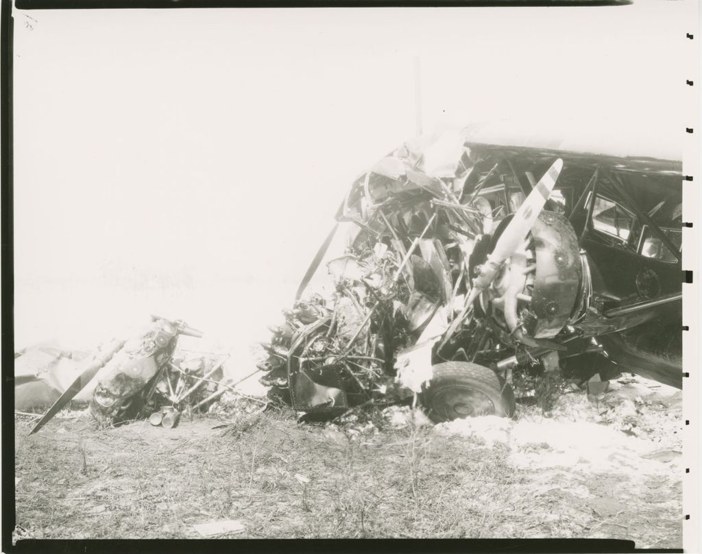 Miniature of Airplane Crashes