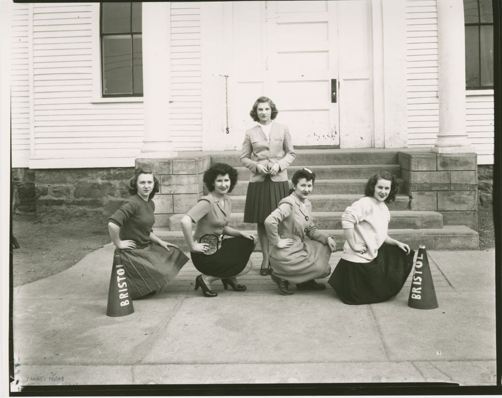 Miniature of Bristol School -Cheerleaders