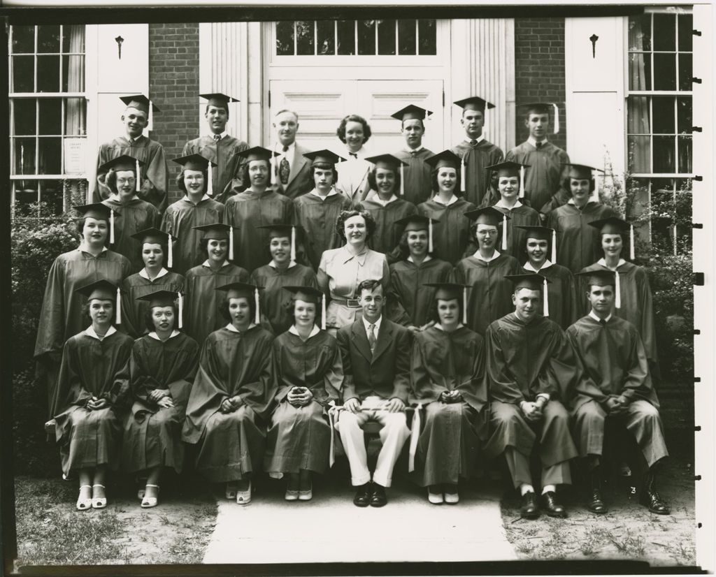 Miniature of Graduations - Unidentified