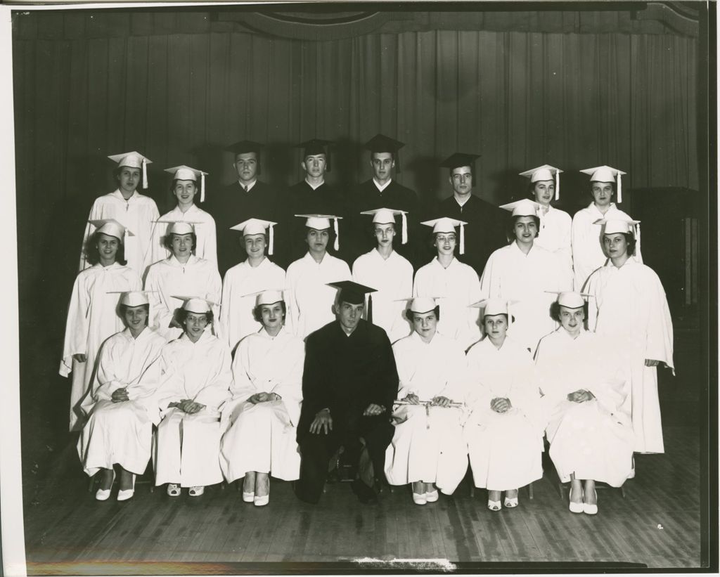 Miniature of Graduations - Unidentified