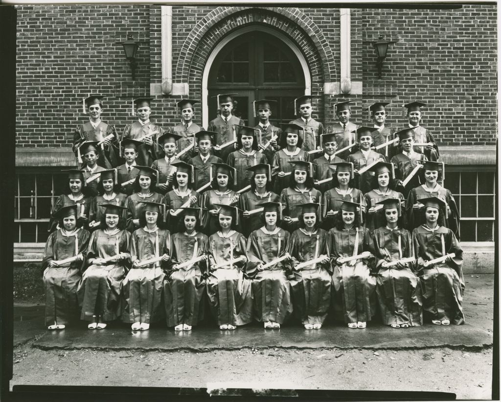 Miniature of Graduations - Unidentified