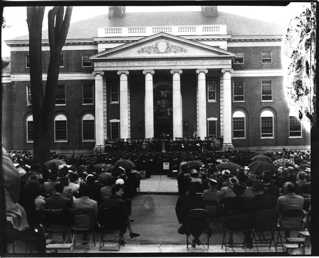 Miniature of UVM - Graduation Ceremony