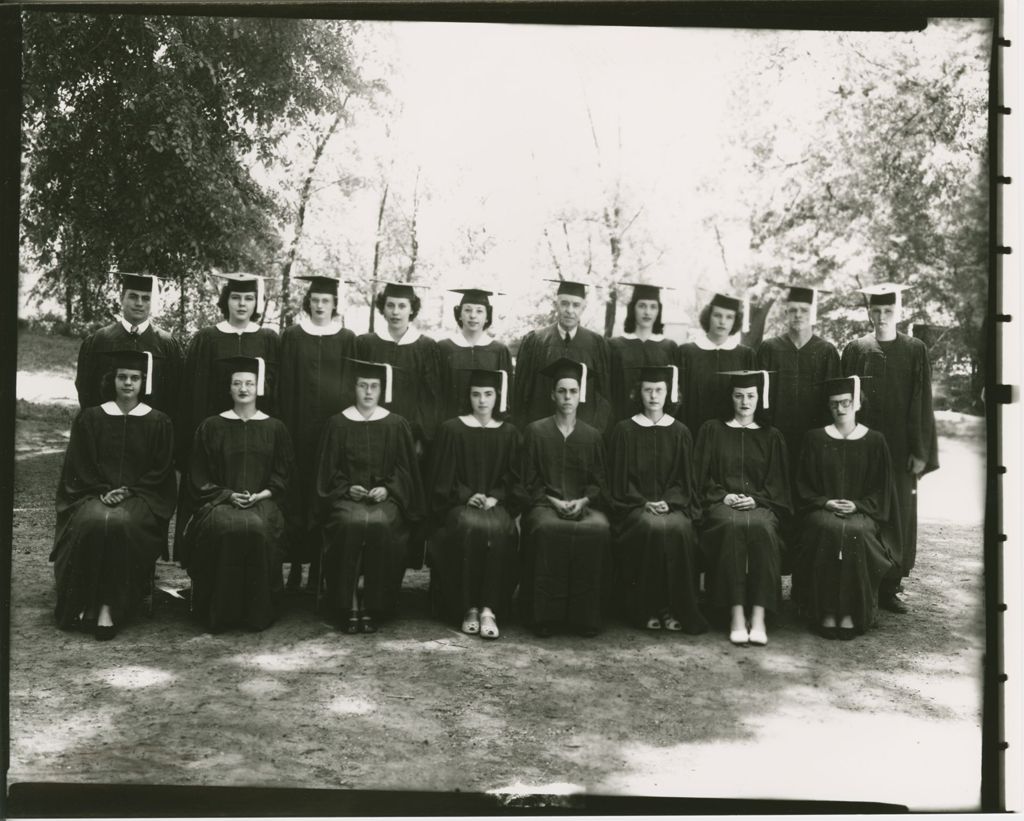 Miniature of Graduations - Unidentified