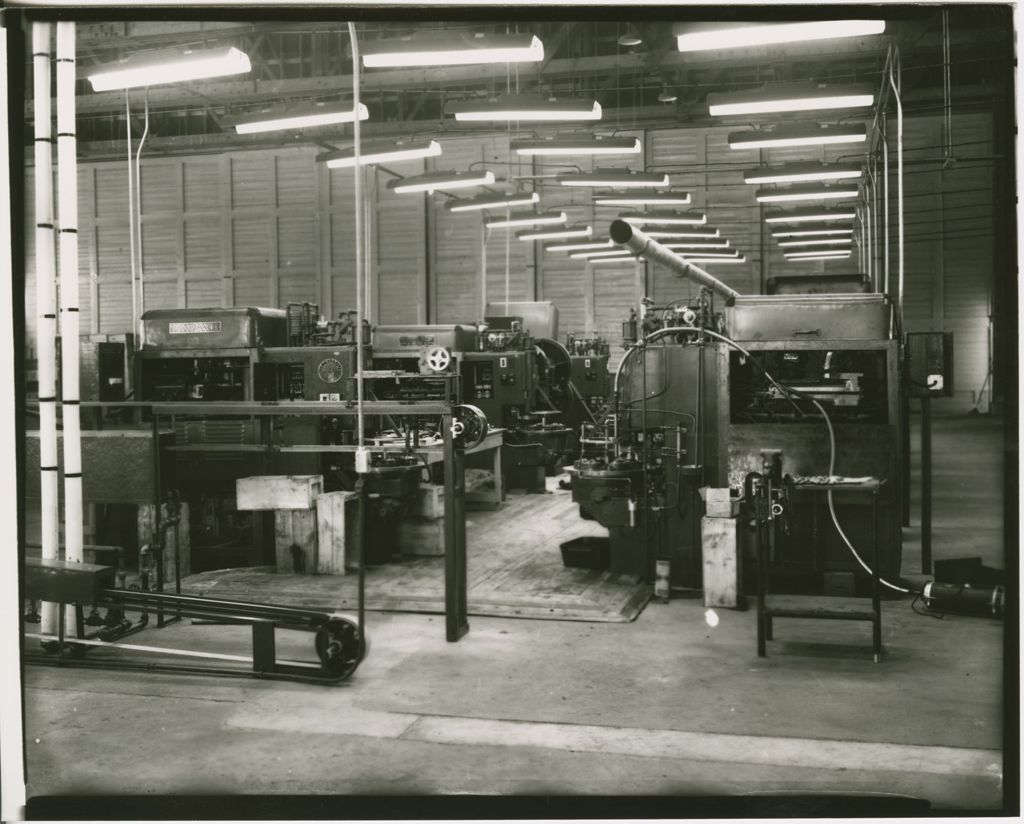 Miniature of Manufacturing and Tool, Corp. - Interior