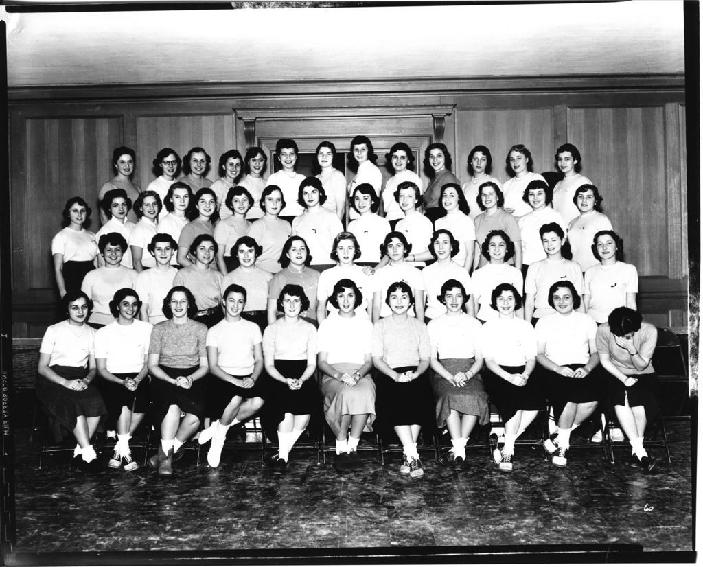 Miniature of UVM Sororities - Alpha Epsilon Phi