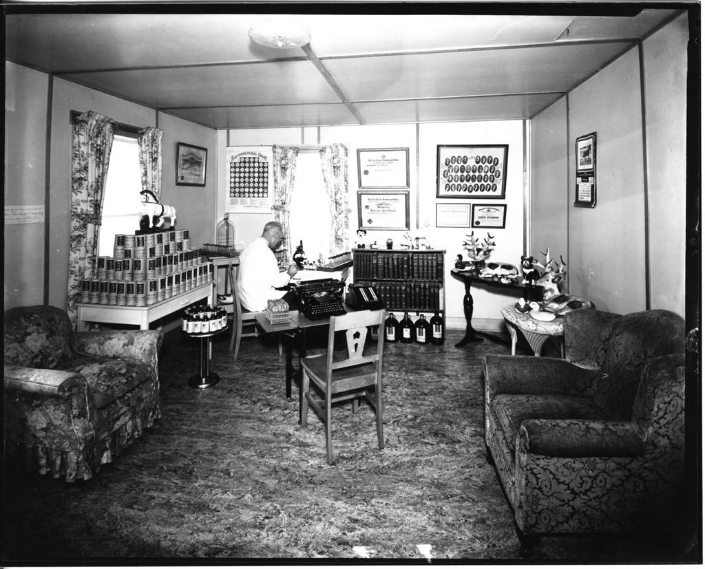 Miniature of Veterinarian's Office: Charles W. Gates