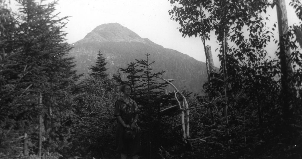 Miniature of Woman and mountain top