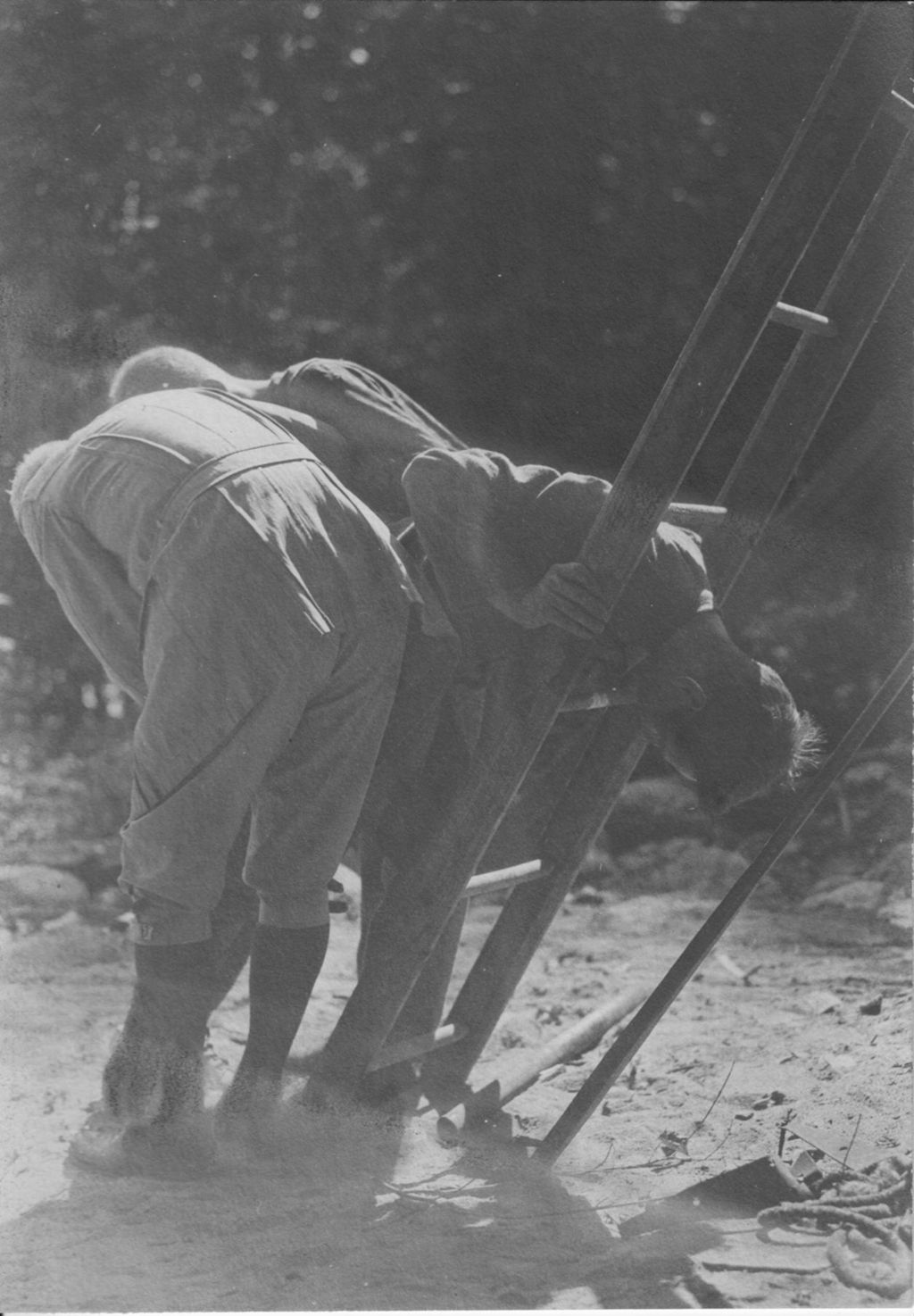 Miniature of Three men and a ladder