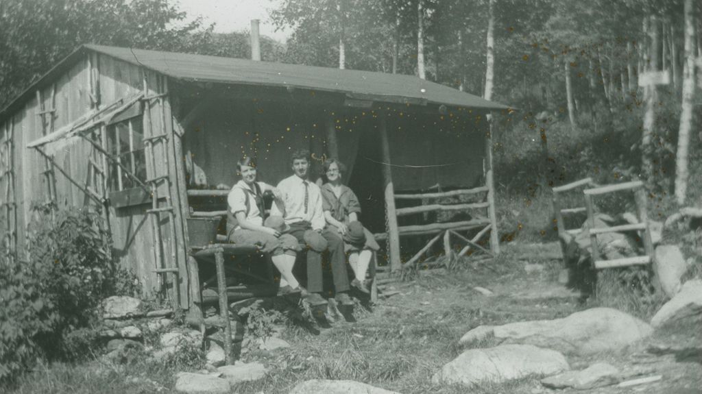 Miniature of Three Jacksons at Montclair Glen Lodge