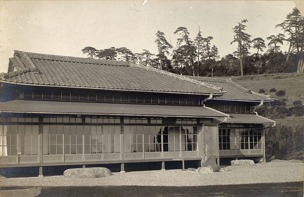 Miniature of A large house in the countryside