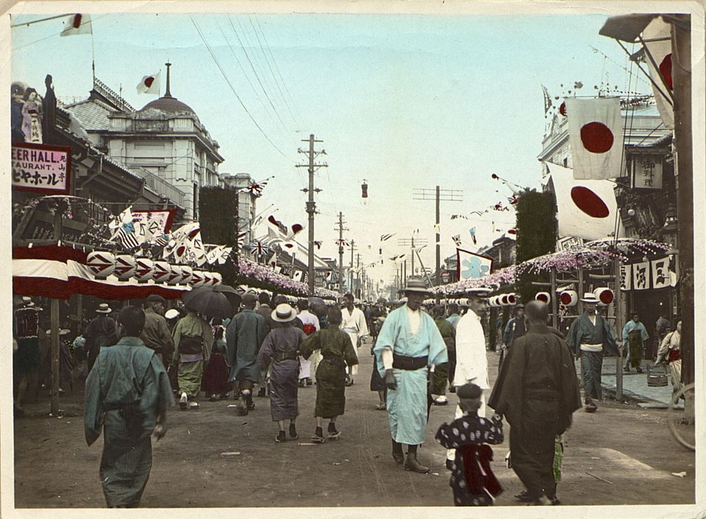 Miniature of Yokohama celebrating victory