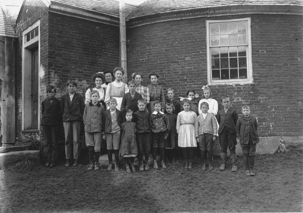 Miniature of Portrait of students and teachers in front of the Brookline Round Schoolhouse