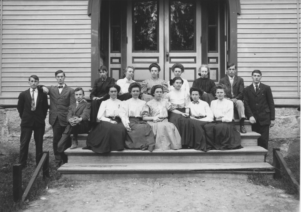 Miniature of Students of the Leland and Gray Seminary, Townshend, Vt.