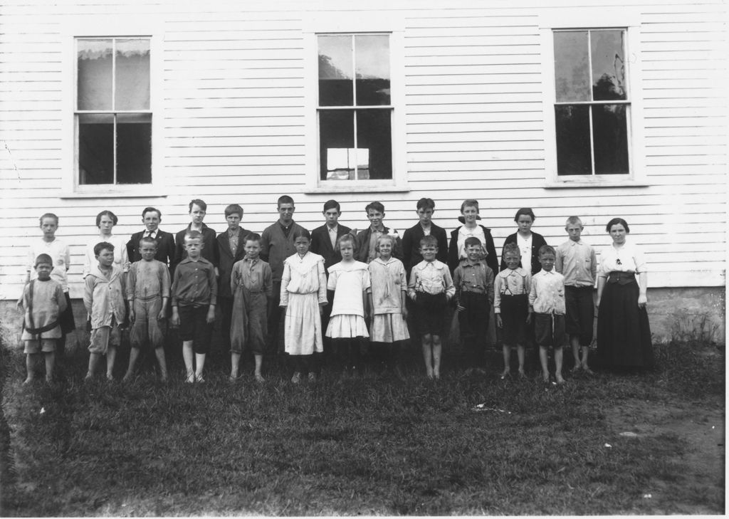 Miniature of West Wardsboro School portrait of Mrs. Griffith's Class, Wardsboro, Vt.