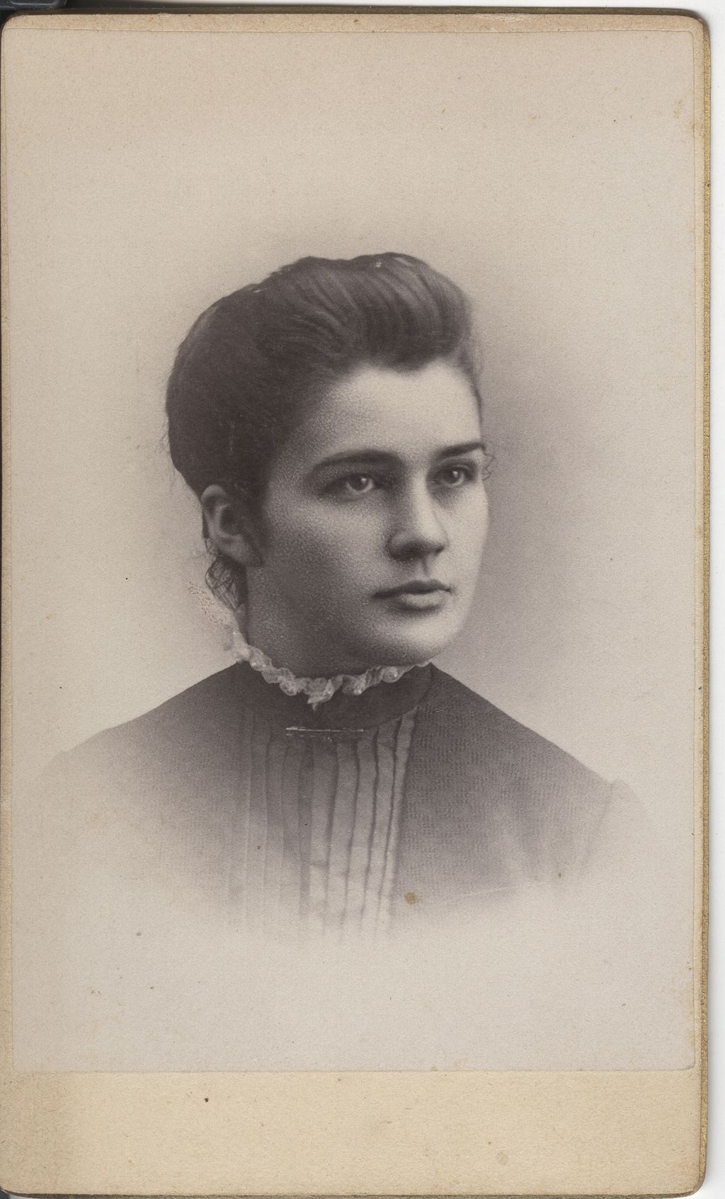 Miniature of Alma Daggett photographic portrait